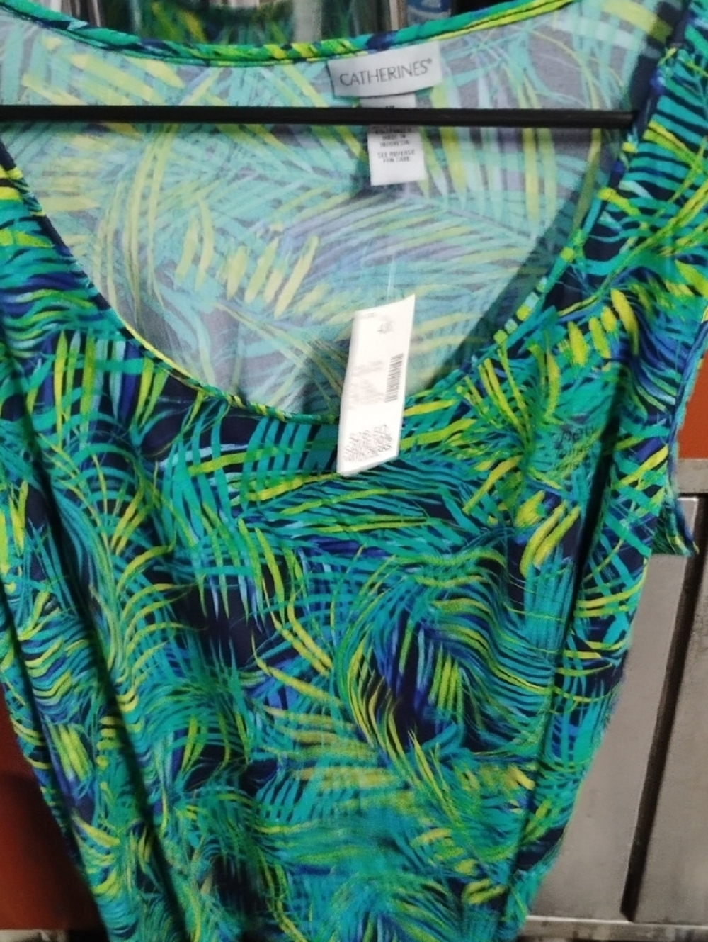 Catherines Blue and Green Palm Print Scoop Neck Top Sleeveless